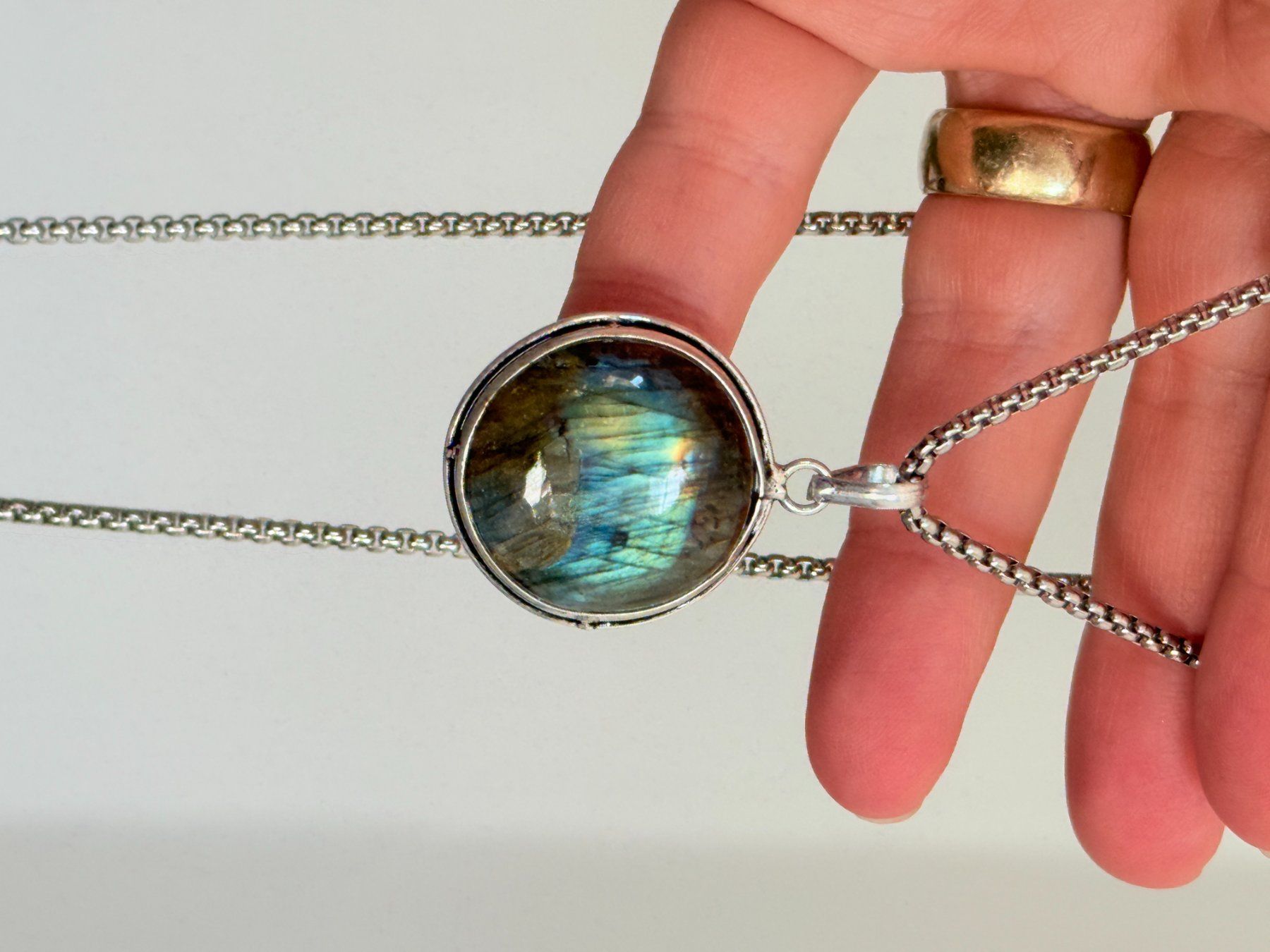 Catenine: Collier labradorite, élégant et tendance ✨ – Nuovo e nell'imballaggio originale da Genève venduto da AWWA 4