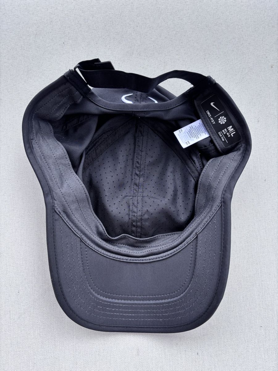 Nike Sonstige Kleidung & Accessoires: Nike Rafael Nadal Cap Schwarz M/L – Gebraucht aus Röschenz von mplush 1