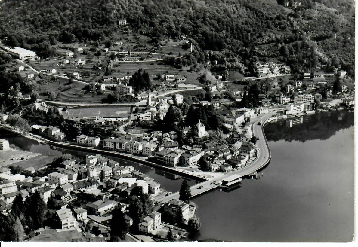 Cartoline postali: Aerofoto, Ponte - Tresa – Usato da Hochdorf venduto da Ziegel-16