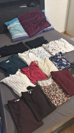 Schnetterling🌺bunte moderne Oberteile/ Hosen 44/46