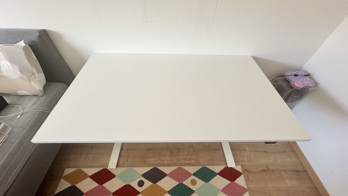 Ikea Schreibtische: Electric Height Adjustable Desk - Excellent Condition! – Neu (gemäss Beschreibung) aus St. Gallen von wan_9mmx