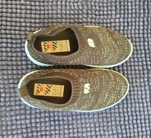 Kinderschuh Elefanten Grösse 27 Strick blau guter Zustand