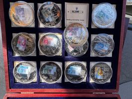 Münzsammlung Europa Gedenkmünzen in Holzkassette neuwertig