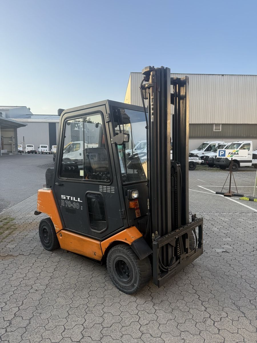 Gabelstapler & Hubwagen: Still R70-30 Gabelstapler  – Gebraucht aus Eichberg von Weder236