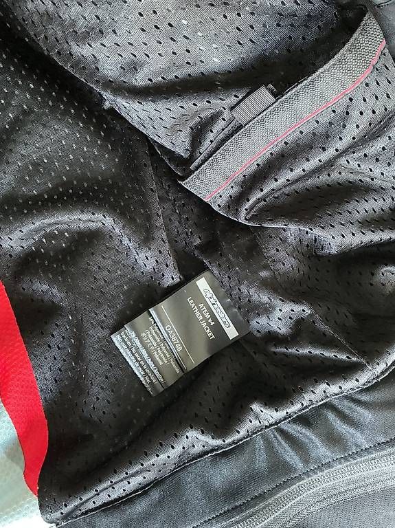 Giacche: Alpinestars Atem v4 taille 52 – Usato da Vandoeuvres venduto da Alex_b92 3
