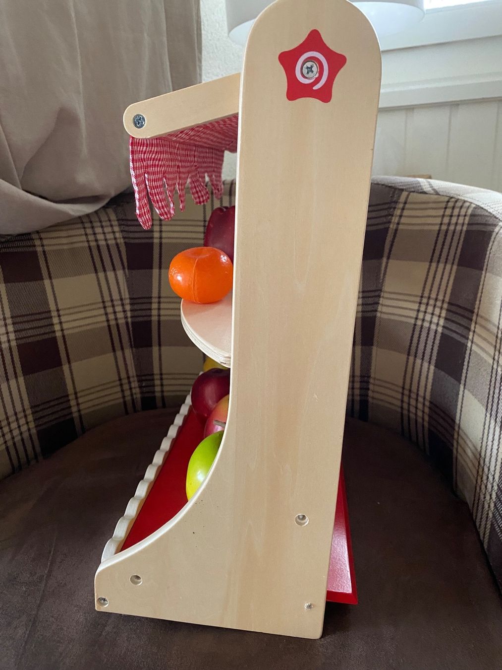 Spielzeuge: Étagère pour jouer à la marchande – Gebraucht aus Bouveret von wes_7zll 1