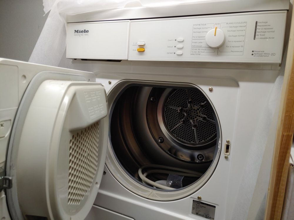 Waschturm/Washing tower/colonne lavelinge&sèchelinge MIELE Kaufen