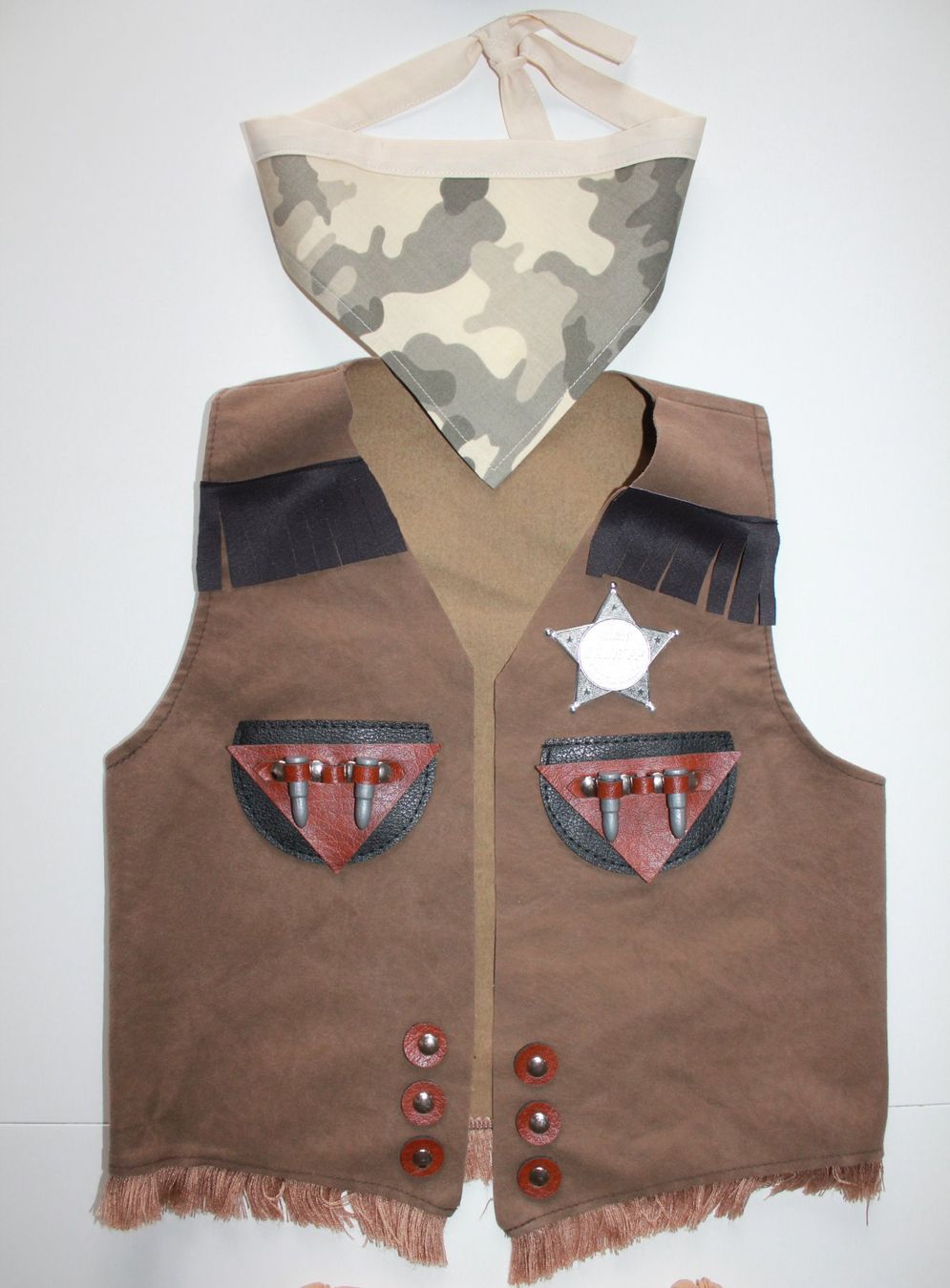 Costumi: Costume Cowboy t.116 – Usato da Peseux venduto da CoolShoping 2