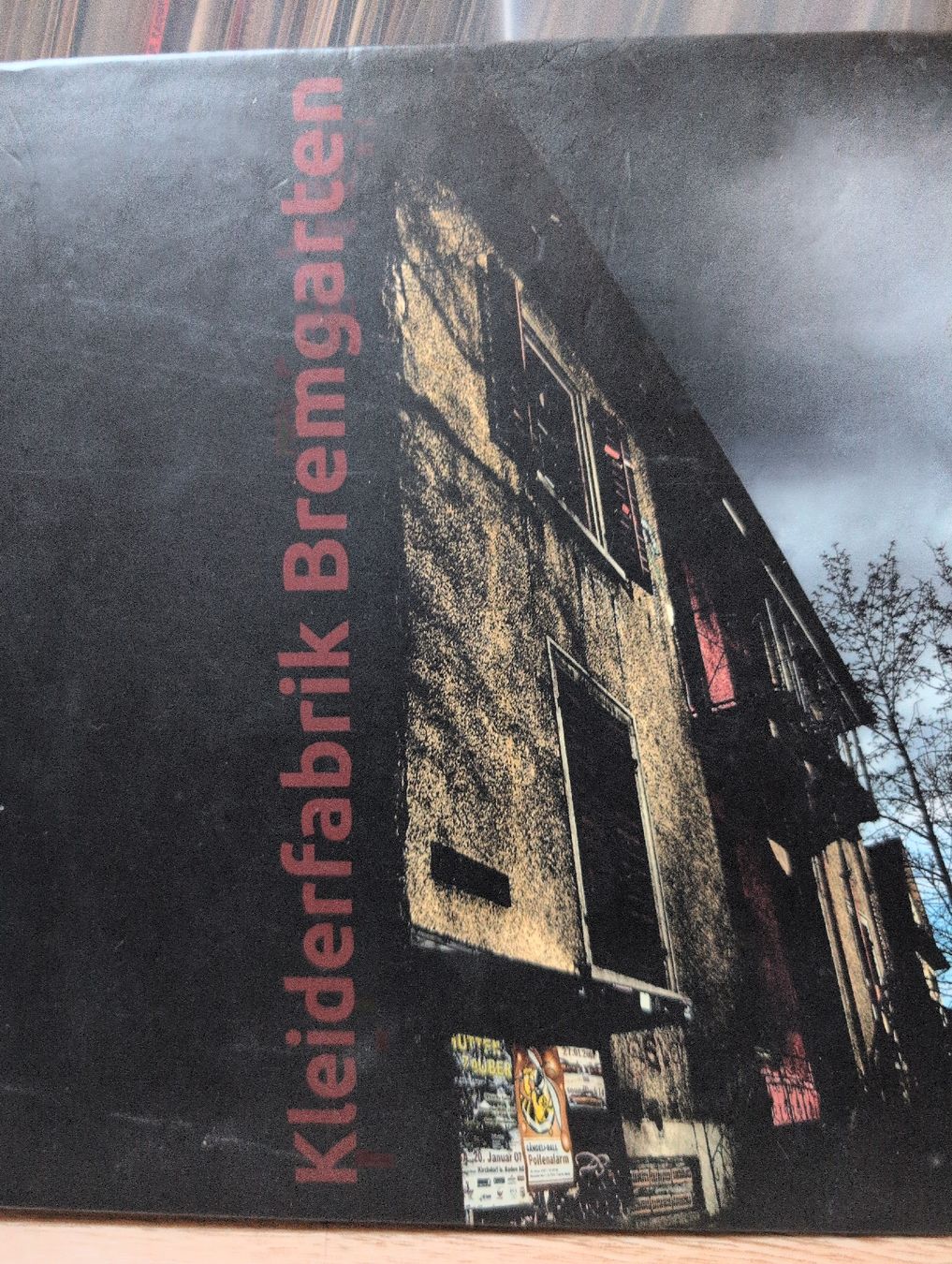 Libri: Kleiderfabrik Bremgarten – Usato da Wynau venduto da rem_5tpw