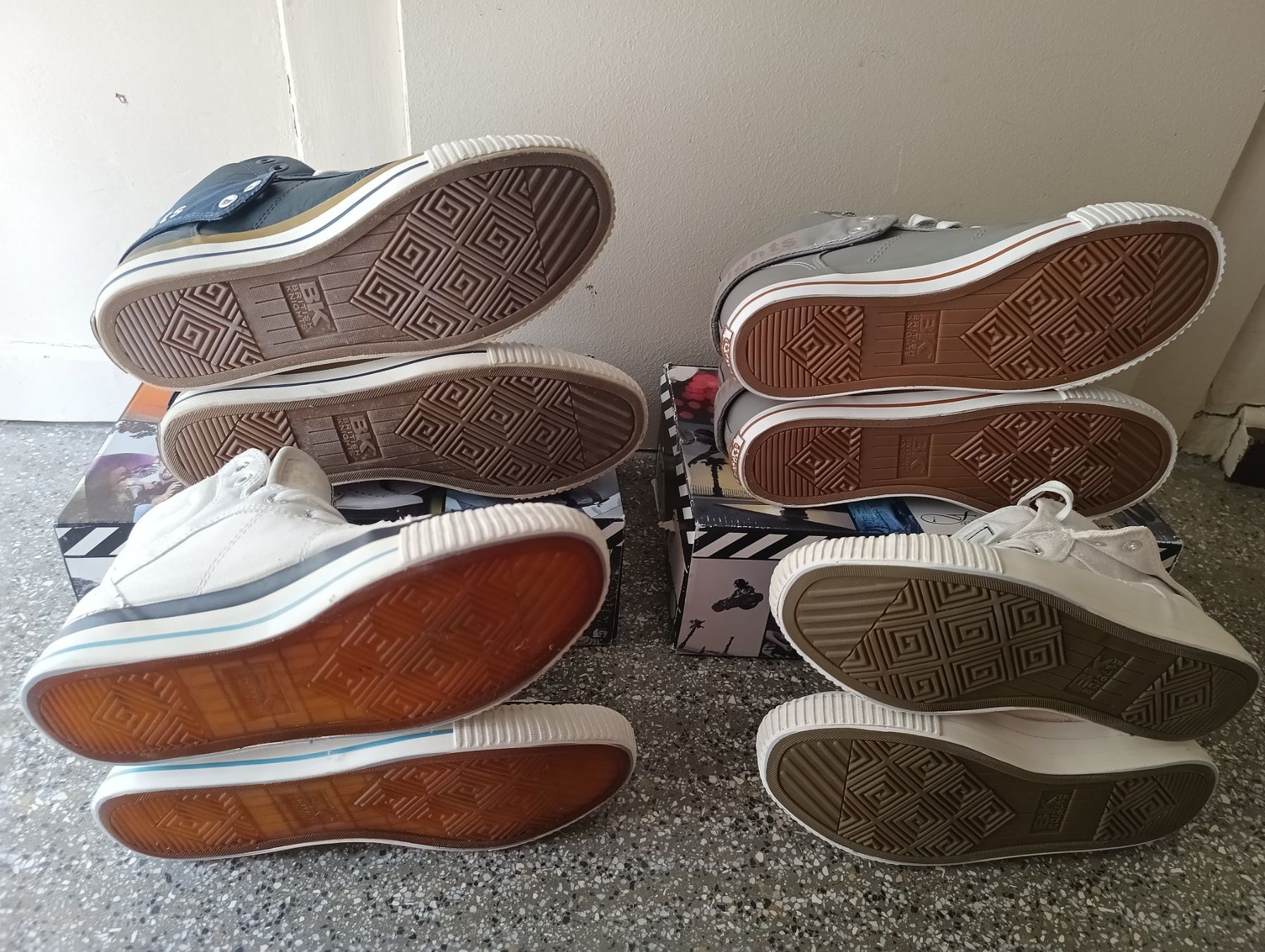 Chaussures hommes: BK 4 paires(2neuves) – Neuf avec emballage d'origine à St imier par Rieju23 3
