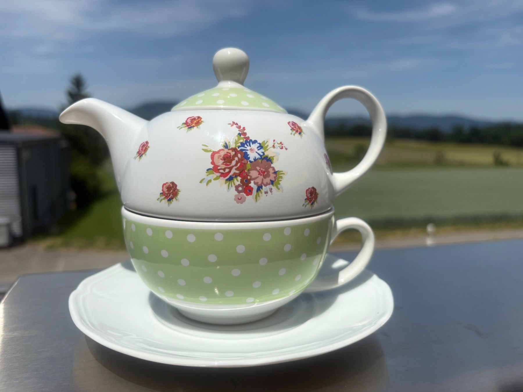 Teekannen: Teekanne mit Tasse – Gebraucht aus Aarwangen von kah_79t5