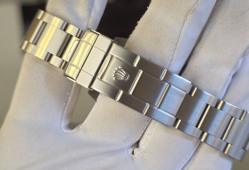 Rolex Uhren: ROLEX SUBMARINER DATE / Ref. 16610 / 2010 - Serviced – Gebraucht aus St-Légier-Chiésaz von candidog 5