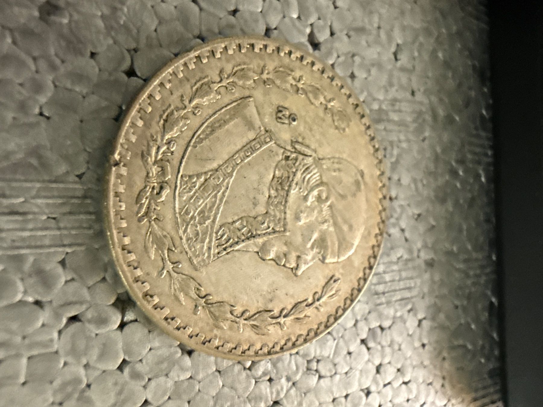 Tutti le monete: Un Peso Silver 1963 – Usato da Derendingen venduto da iven70 1