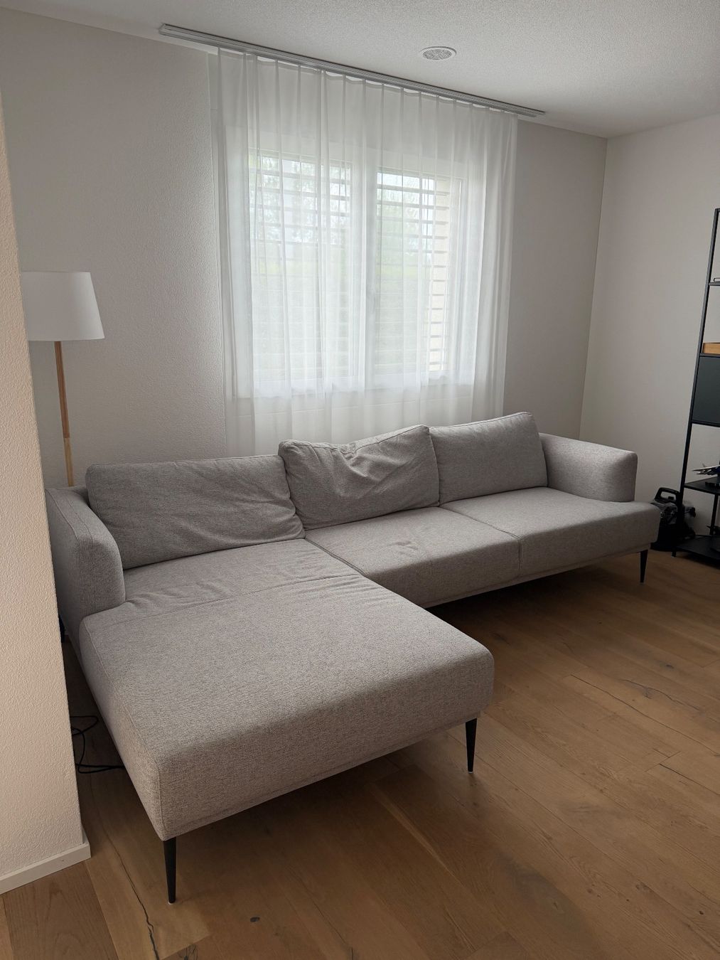 Micasa Divani: Ecksofa hellgrau – Usato da Kölliken venduto da ali_8ftb 2