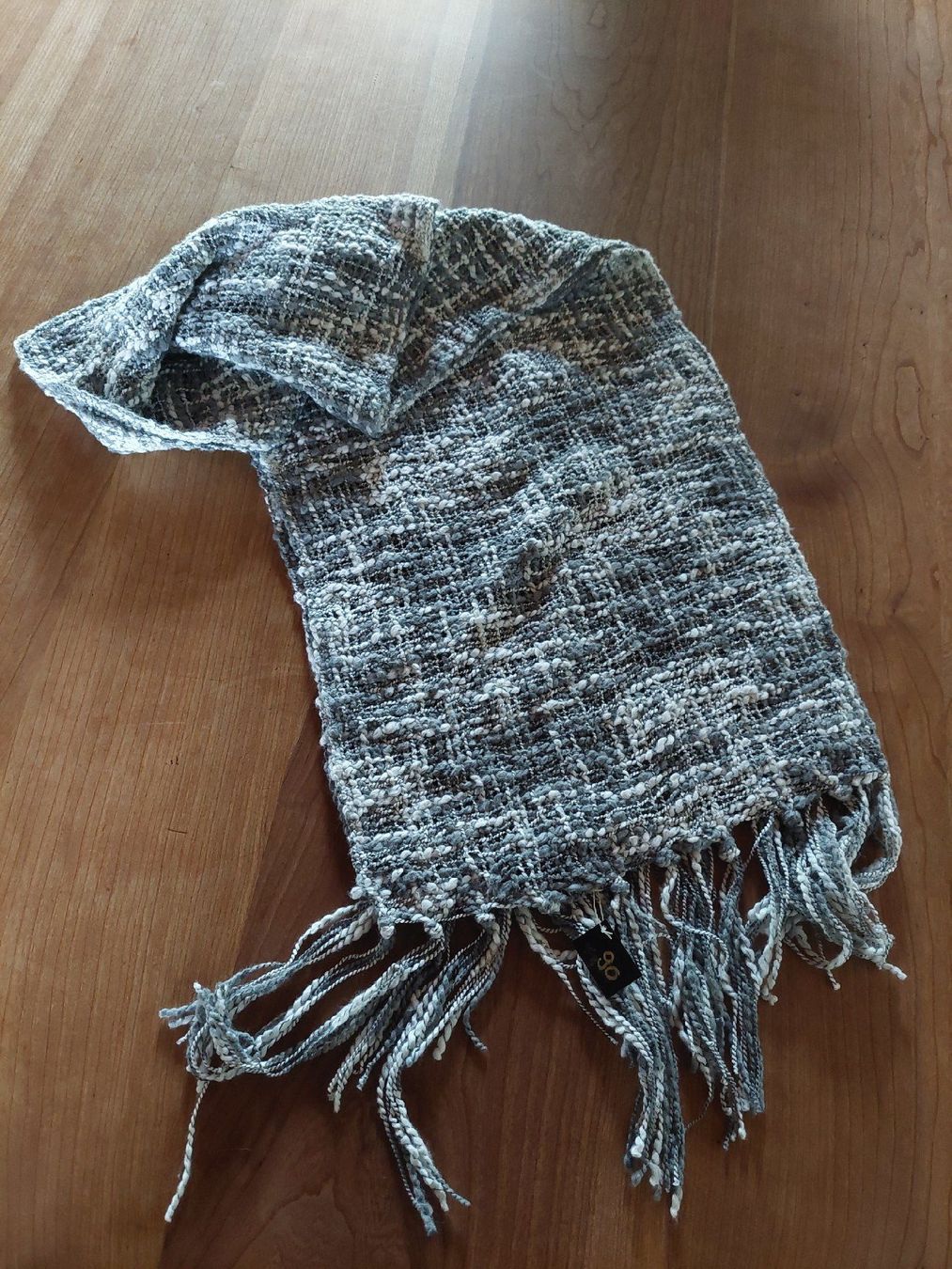 Foulard & Sciarpe: leichter Schal 30x150 – Nuovo e nell'imballaggio originale da Besenbüren venduto da teluride89