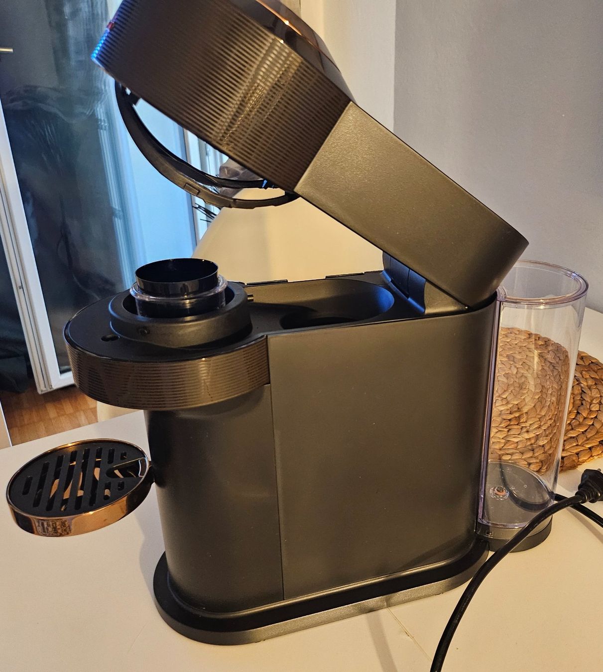 Nespresso Macchine per caffè & Macchine per espresso: Nespresso Vertuo Next Premium Kaffeemaschine - Neu – Nuovo e nell'imballaggio originale da Bülach venduto da ane_yn2b 9