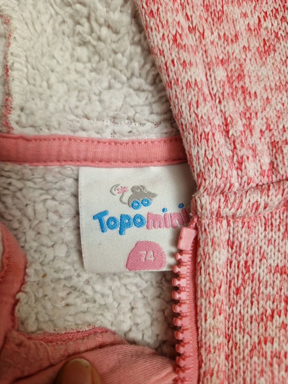 Sonstige Kleidung: Adorable petit gilet à capuche T.74 – Gebraucht aus Bern von MaurineBeauregard 1
