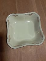 Elegante Schale mit Goldrand, zeitloses Design, Top!