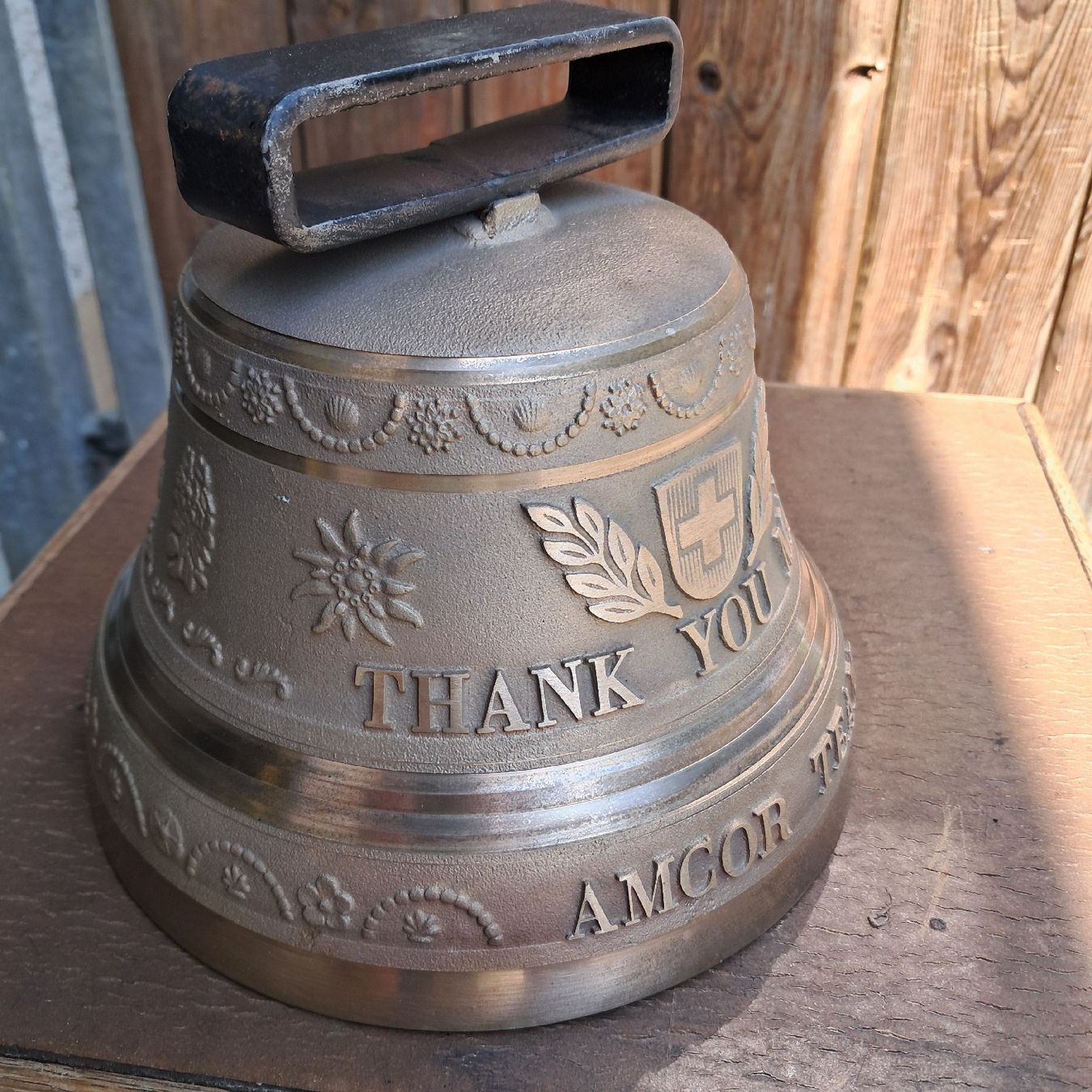 Campanacci mucche: NEUWERTIGE BERGER GLOCKE ab 2Fr  – Usato da Murten venduto da SHETHOF 3