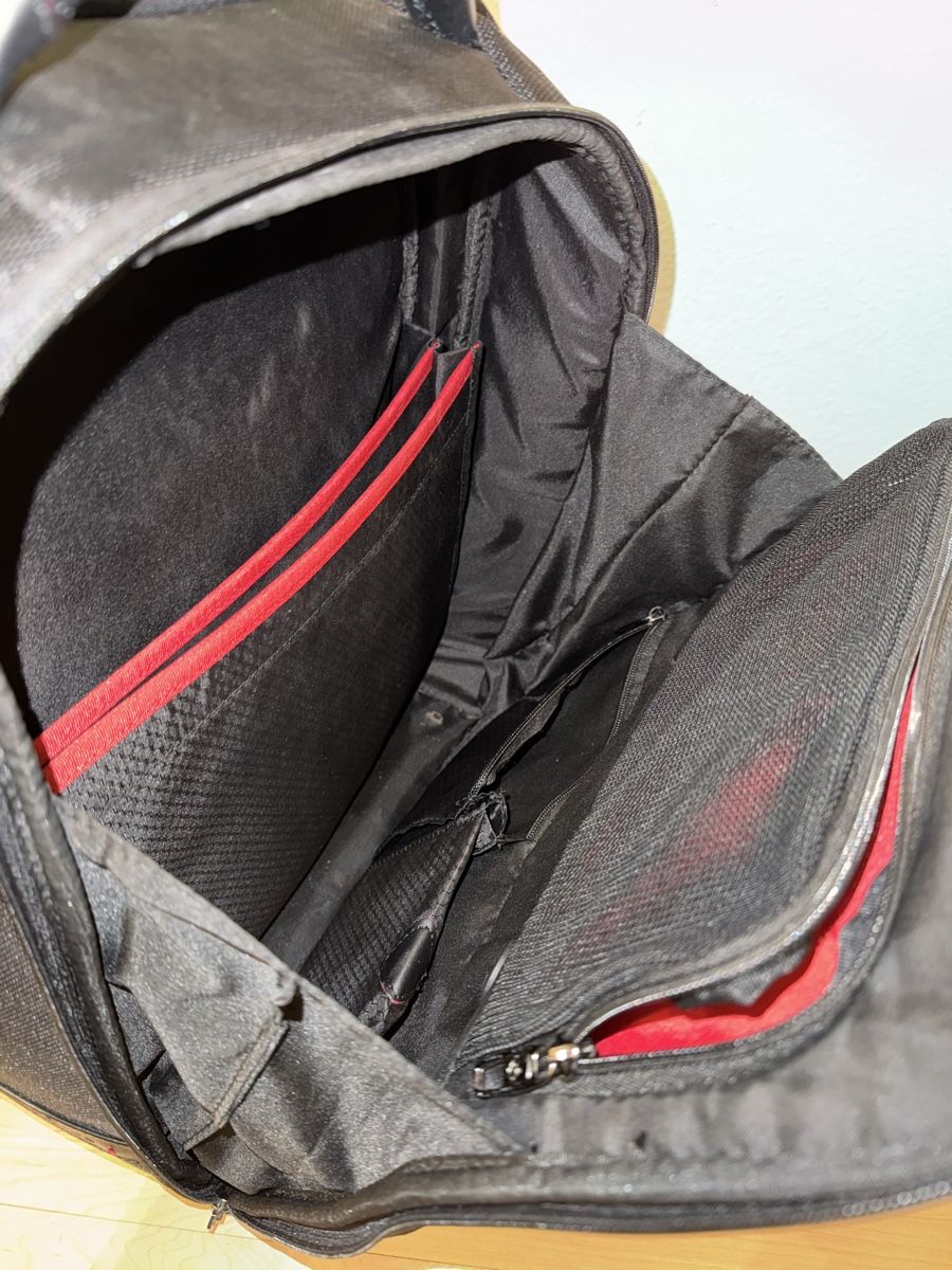 Samsonite Zaini: Samsonite Pro-DLX 5 Laptop Backpack 15.6 Inch – Usato da Kilchberg ZH venduto da aas_7h5z 7
