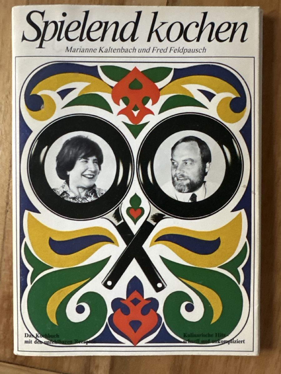 Libri: Spielend kochen – altes Kochbuch! – Usato da Frauenfeld venduto da aluma14 1