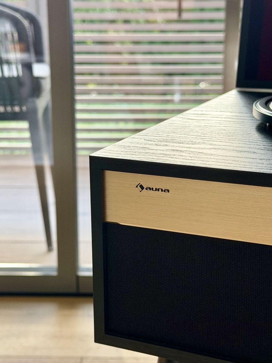 Plattenspieler: Auna Plattenspieler mit Lautsprecher – Neu und originalverpackt aus Zürich von epe_ggn6 1