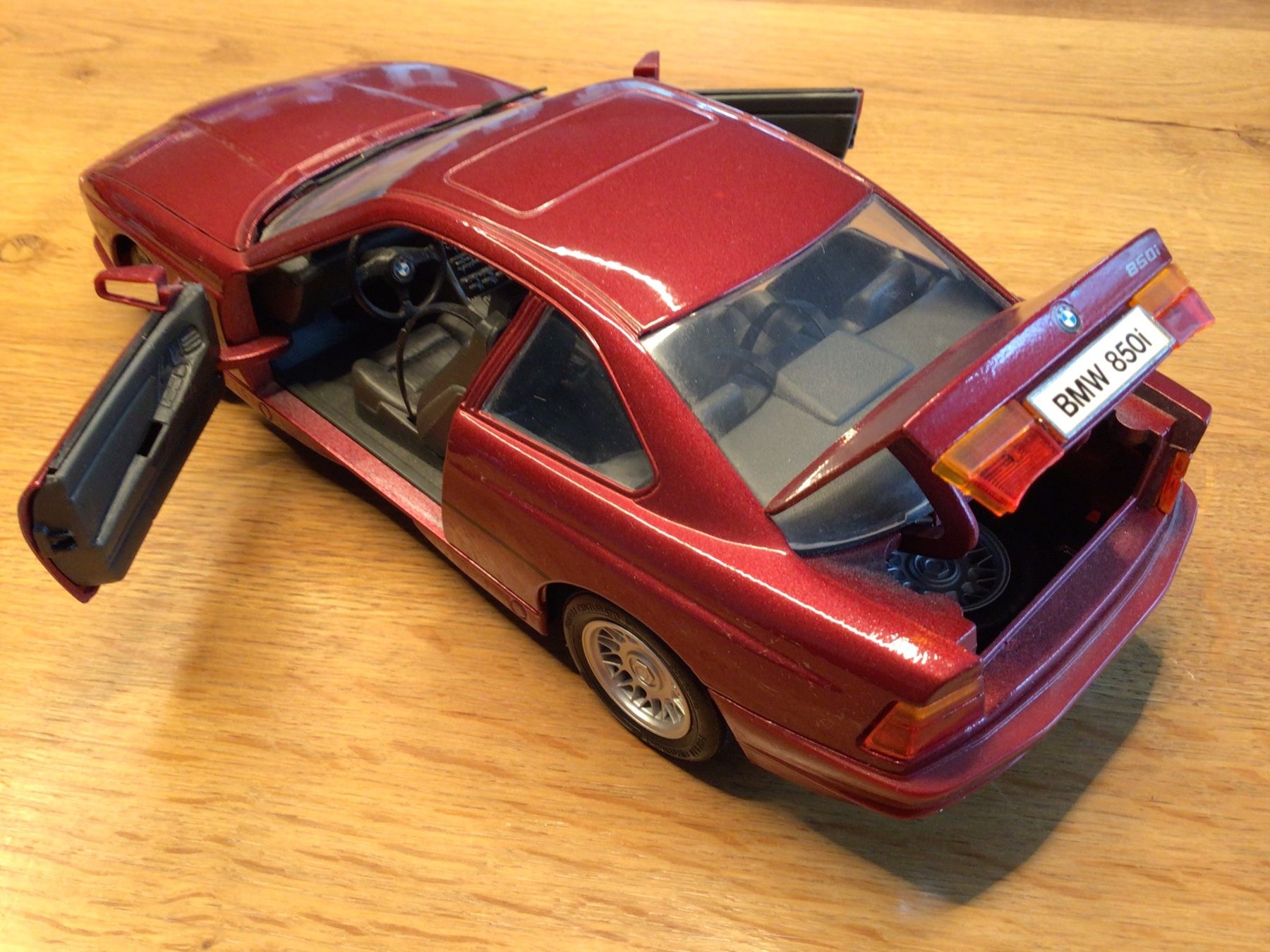 BMW Modellini d'auto: Modellauto BMW 850i – Usato da Oberengstringen venduto da Reini1063 2