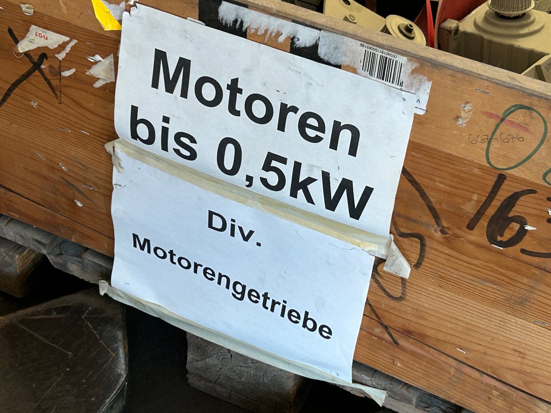 Motori: Grosser Posten Elektro- Getriebe Motore – Usato da Zofingen venduto da Maschinenfabrik 5