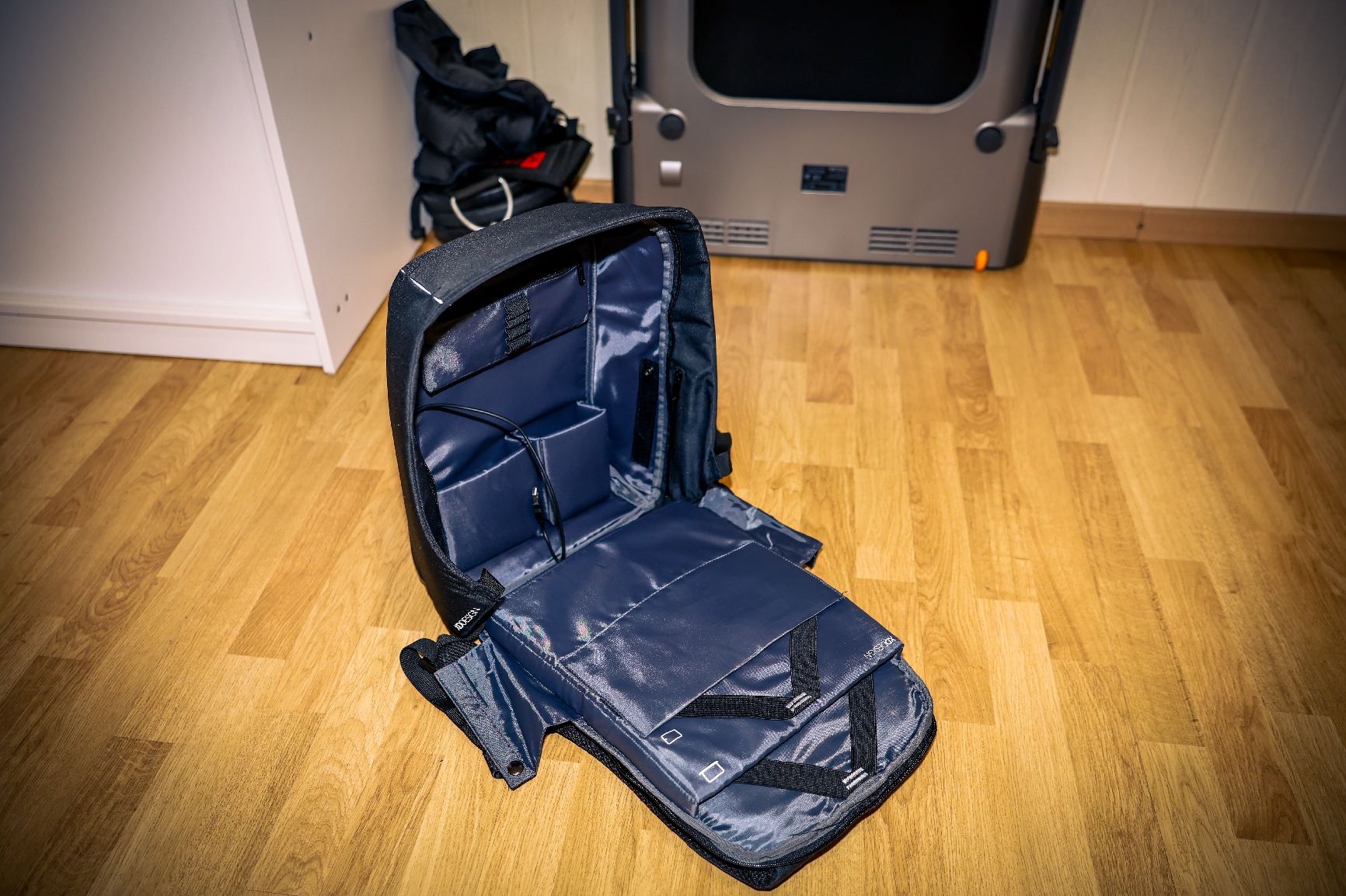 Sacs à dos: Sac à dos XD Design - NOIR - NEUF  – D'occasion à Froideville par han_vkm7 6