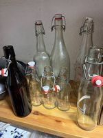 Glasflaschen mit Bügelverschluss