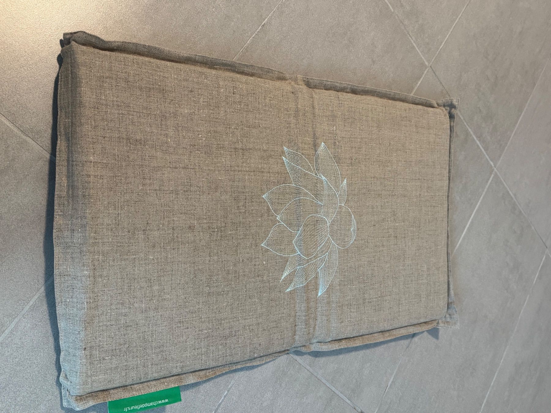 Bodenmatten: Tapis d'acupression "Champ de Fleurs" - comme neuf ! – Gebraucht aus Chambésy von Sana-292 4