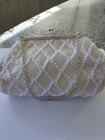 Abendtasche Clutch weiss mit Kette guter Zustand