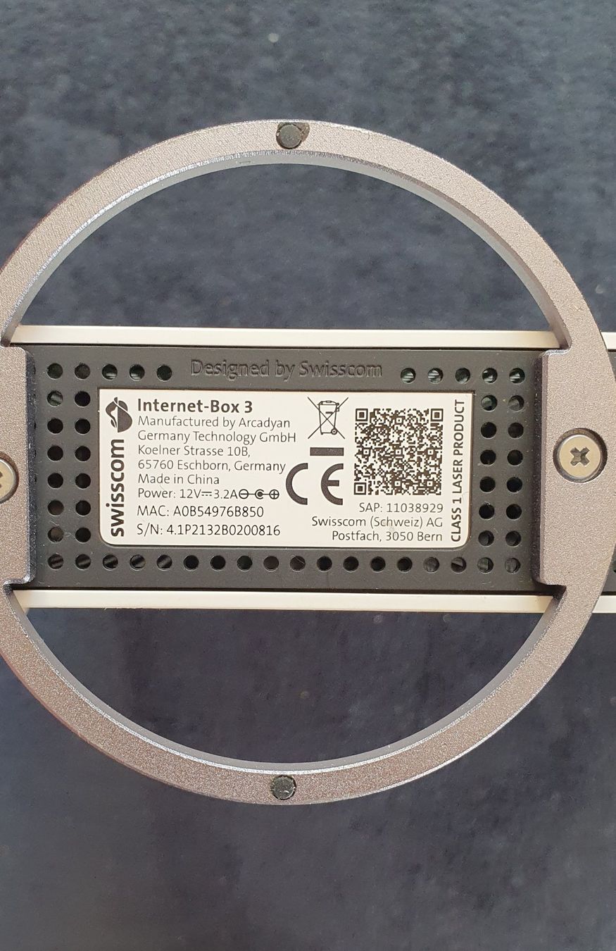 Swisscom Modems & Routeurs: Swisscom internet box 3 router – D'occasion à Servion par meno999 3