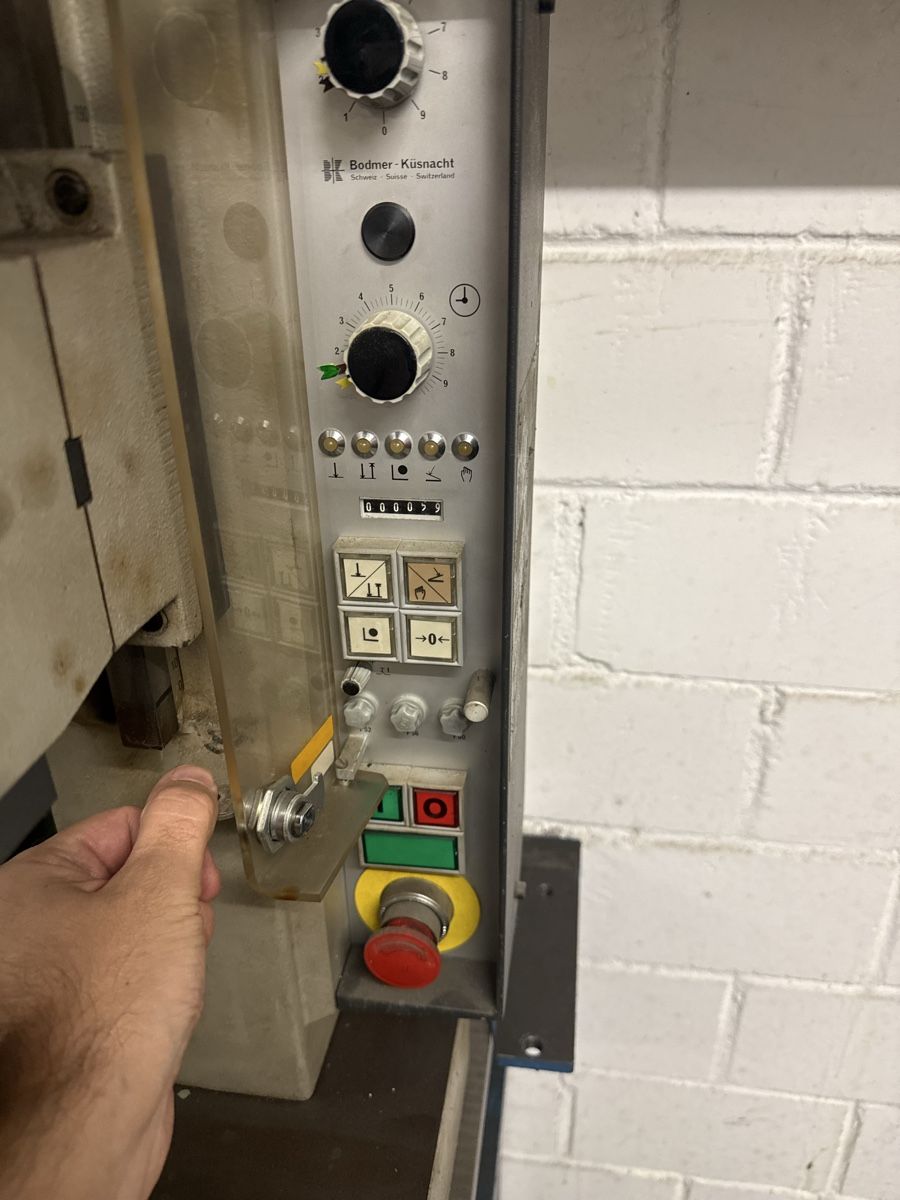 Tutte le macchine: Taumelnietmaschine BODMER – Difettoso da Sirnach venduto da S54Power 3