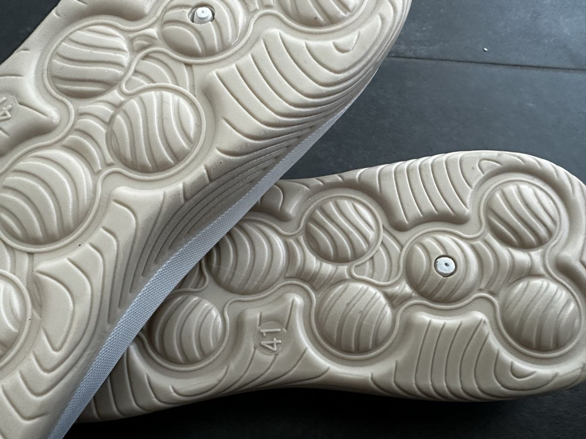 Chaussures femmes: Damenschuhe/ Schlupfschuhe Gr. 41 – Neuf avec emballage d'origine à Zürich par isa_yzc7 2