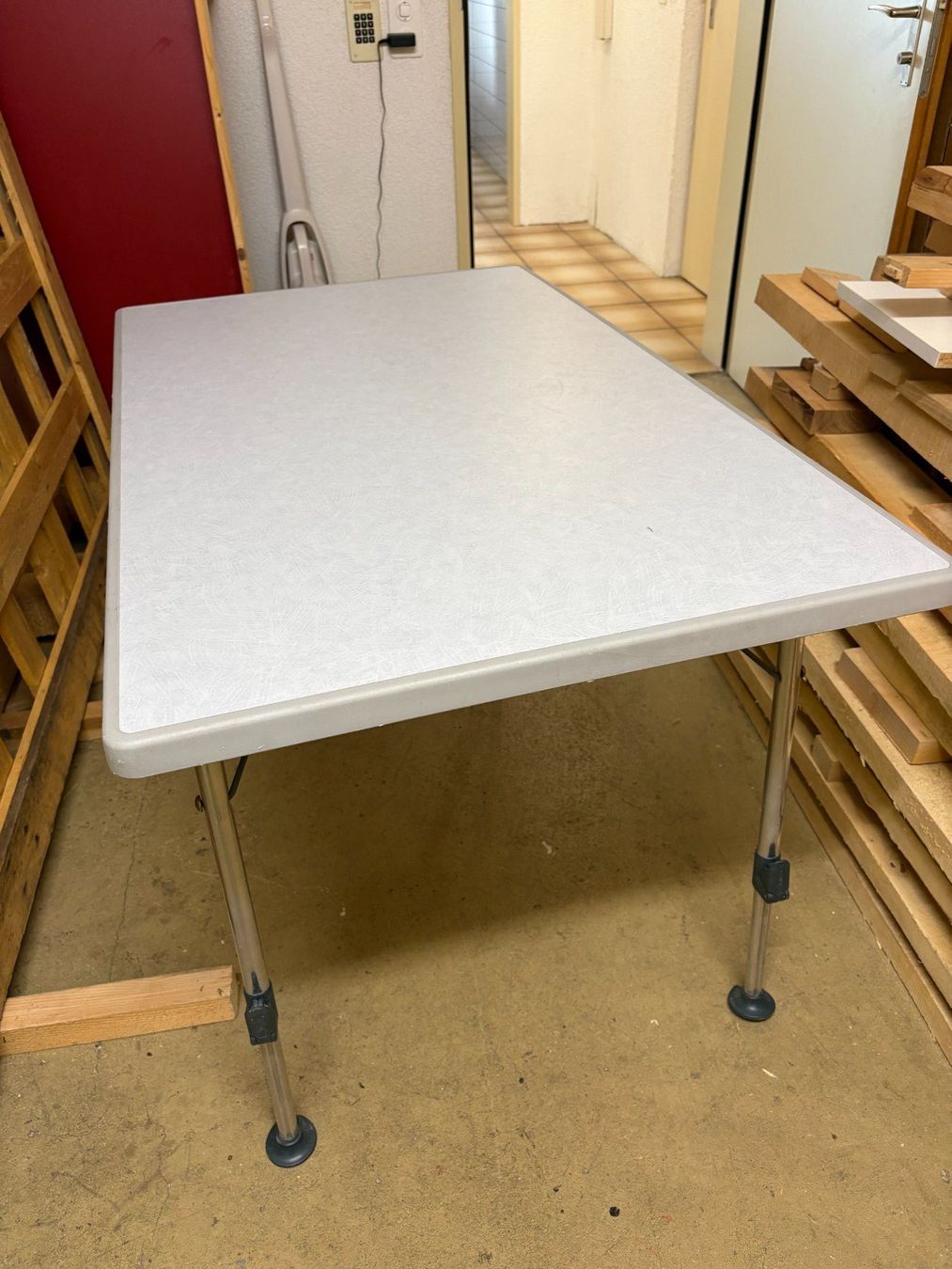Tische: Campingtisch – Gebraucht aus Freienstein von rivardo8652848