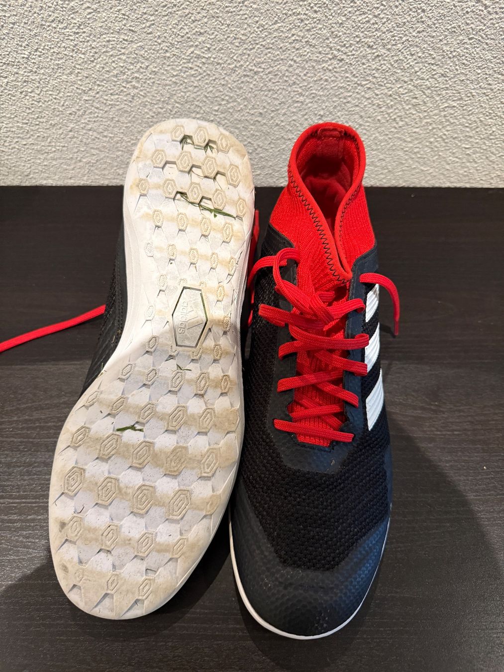 Herrenschuhe: Adidas Predator Tango – Gebraucht aus Emmenbrücke von ReFine