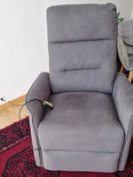 Relaxsessel Grau Stoff mit Aufstehhilfe neuwertig