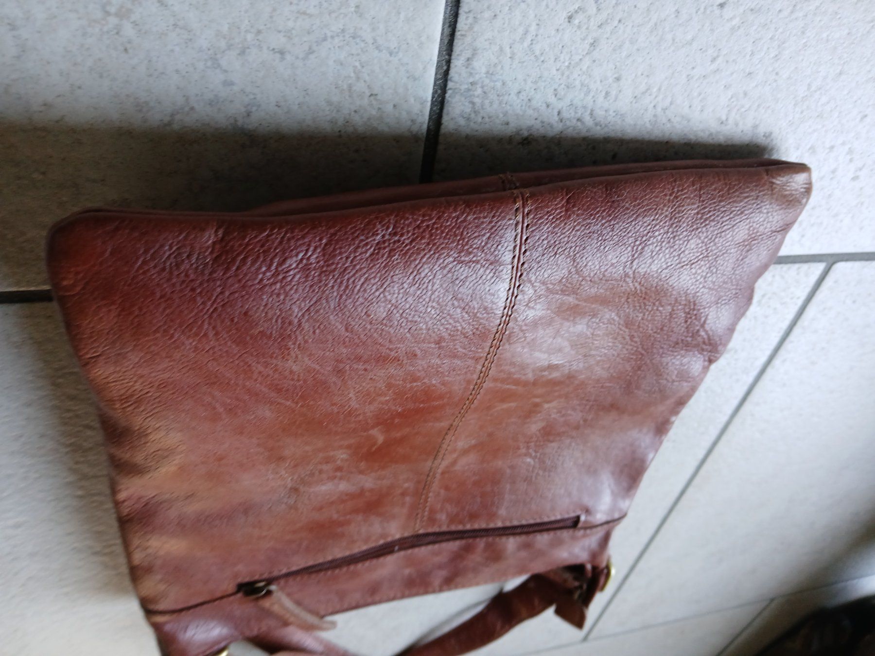 Sacs femmes: Braune Ledertasche zeitlos elegant – D'occasion à Stallikon par madi0320 1