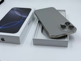 Apple iPhone 16 Pro - 256 GB | Wie neu