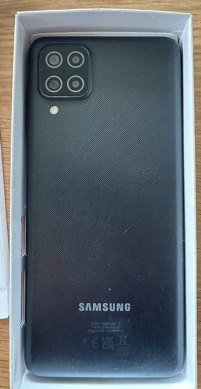 Telefoni cellulari / Smartphones:  Samsung Galaxy A12 – Usato da Biel/Bienne venduto da dag_t2zg