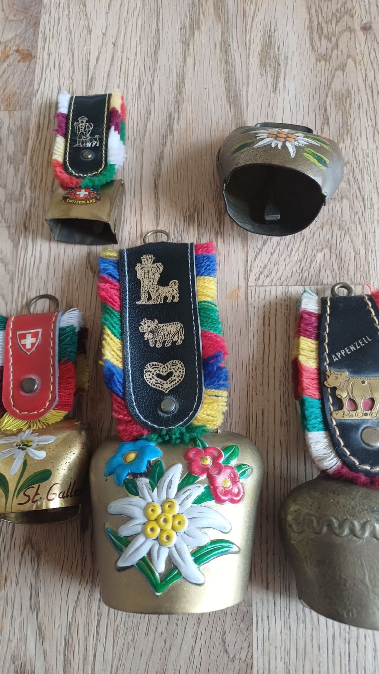 Campanacci mucche: Lot diveres Glocken – Usato da Flawil venduto da Pinkmalibu 6