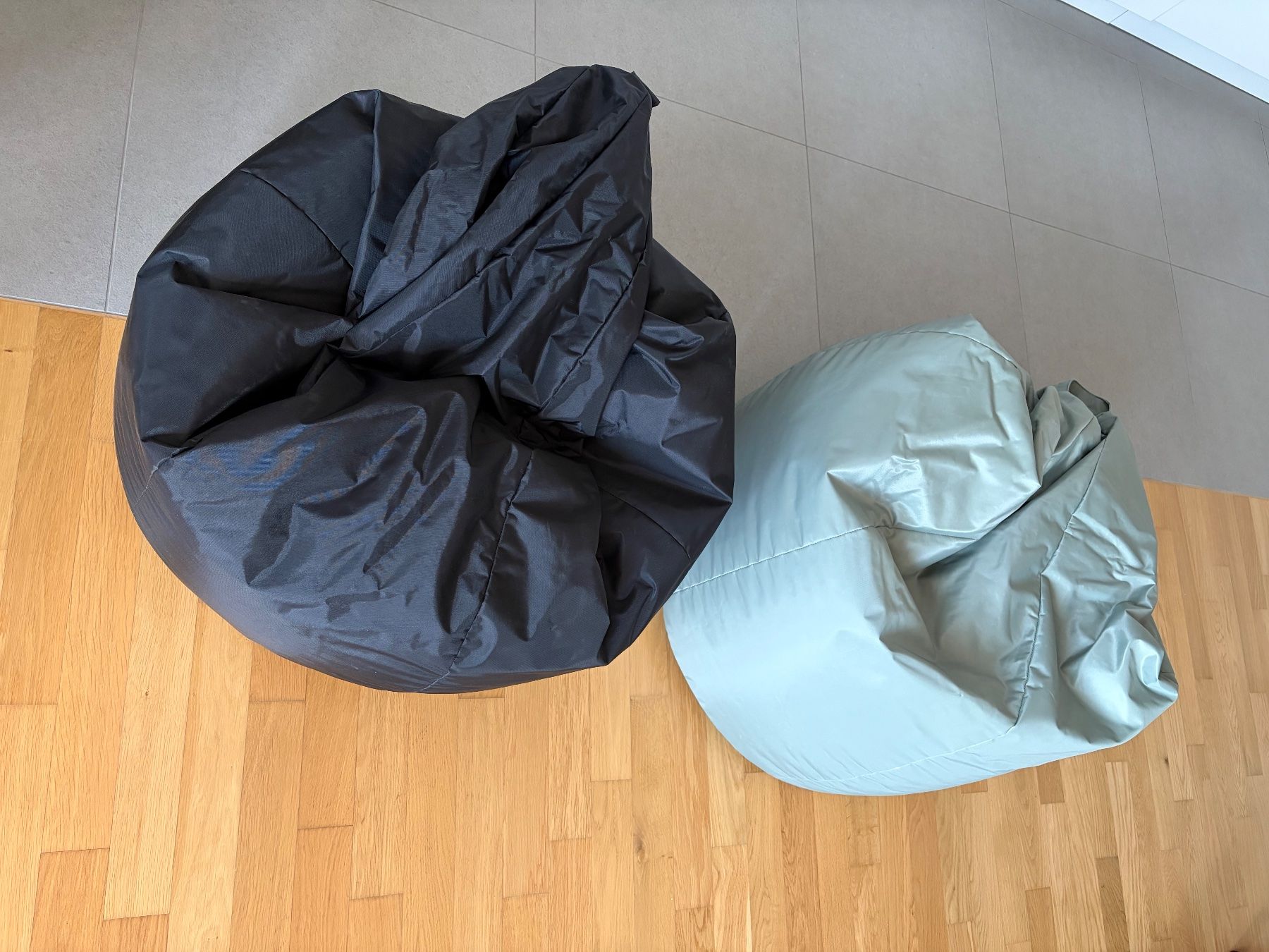 Poltrone: Sitzsack schwarz & türkis – Usato da Olten venduto da jam_hwl5 2