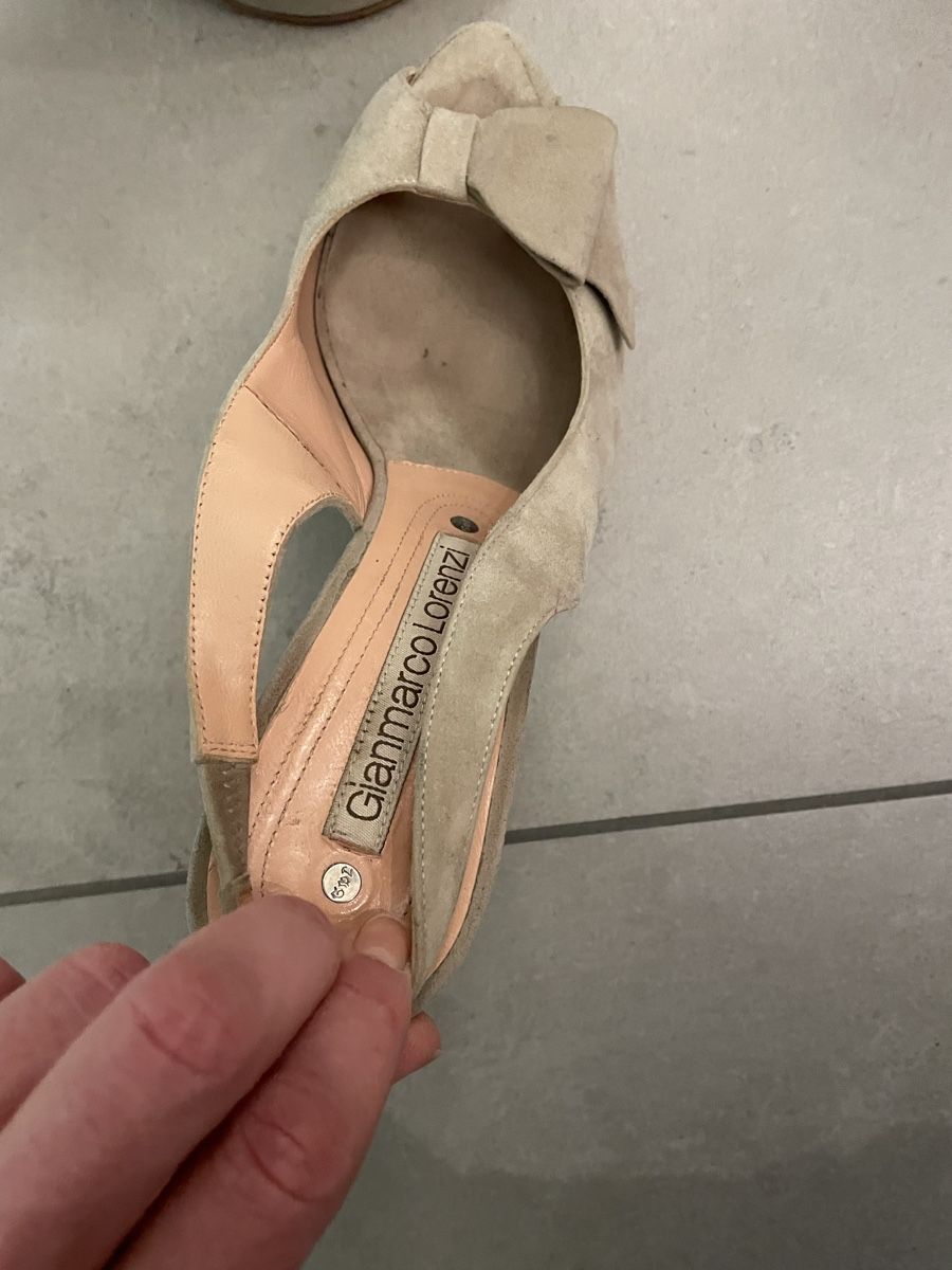 Damenschuhe: Pumps – Gebraucht aus Zunzgen von mel_y6w2 3
