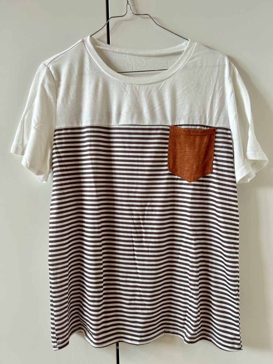 T-shirts: T-Shirt – Neuf (Voir description) à Jona par caro_schaf