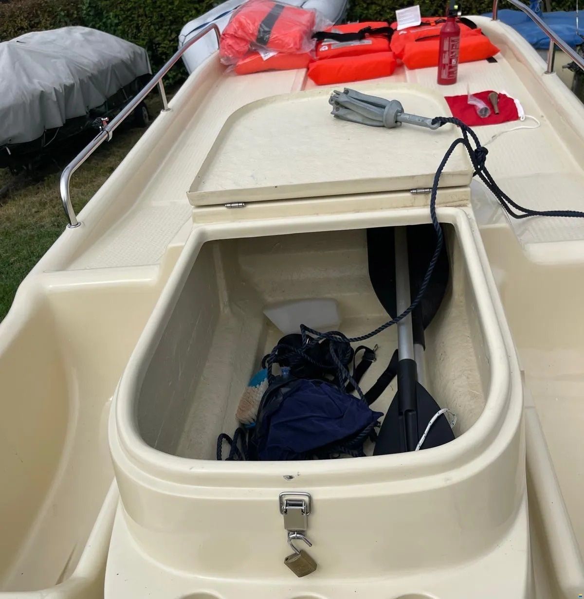 Barche: Bade- und Freizeitboot inkl. Motor, Trailer und Ausrüstung – Usato da Buttwil venduto da marsmen 6