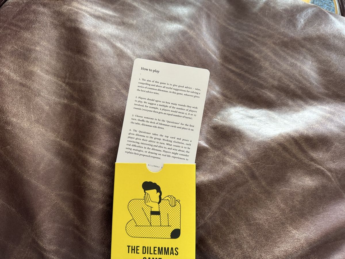 Giochi: The dilemmas card game – Usato da Fribourg venduto da mariedw 1