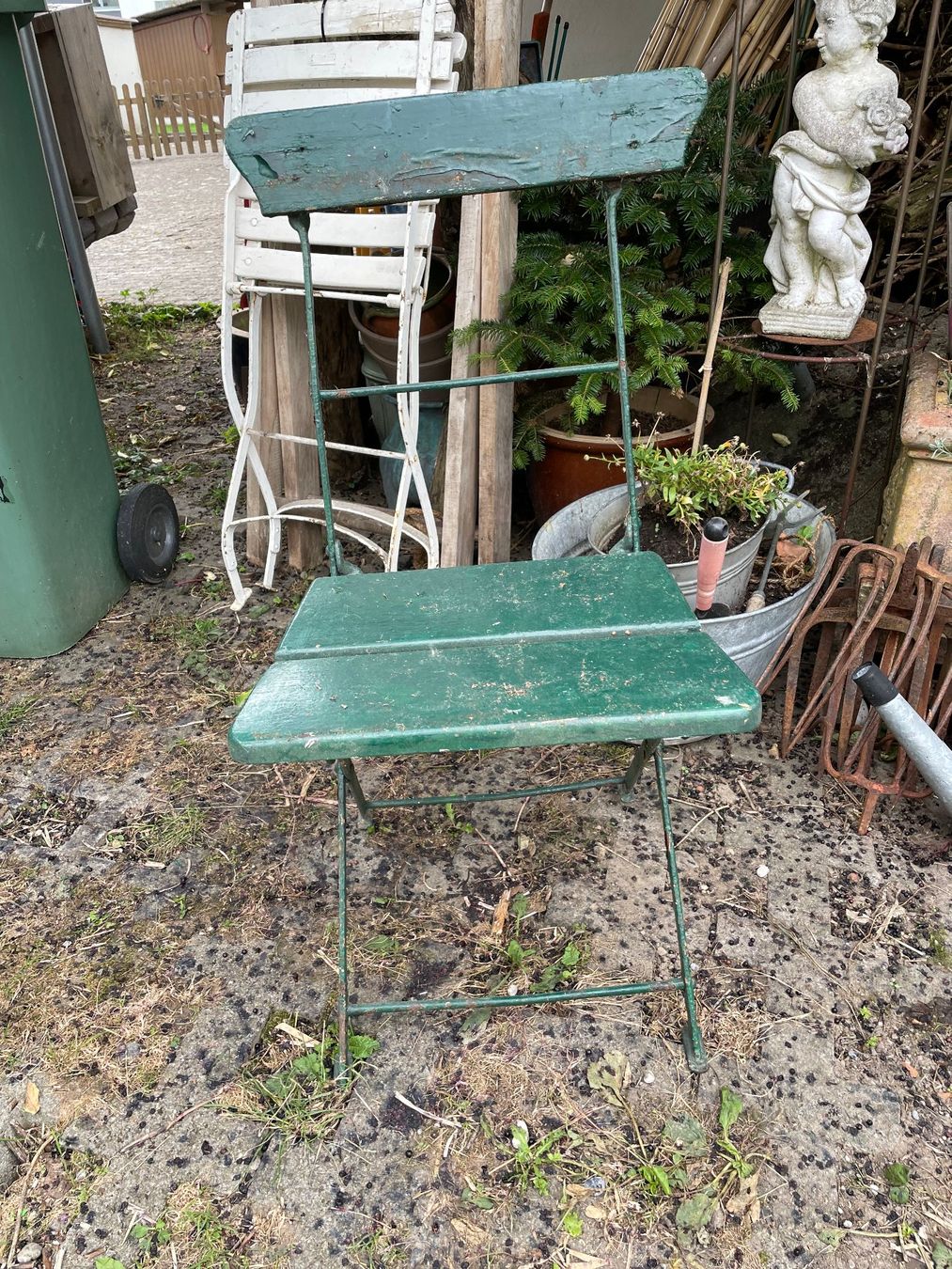 Stühle: Klapp-Stuhl – Gebraucht aus Forch von ESELSTEIN
