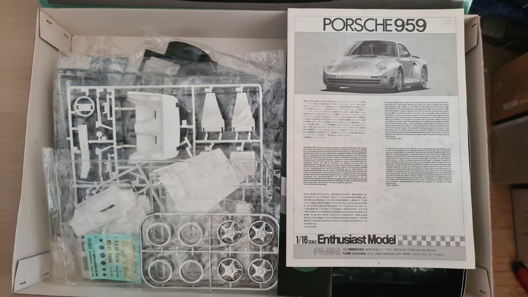 Kits de montage: 1:16 Porsche 959 - Fujimi Enthiusiast – D'occasion à Bassersdorf par jackbmw 1