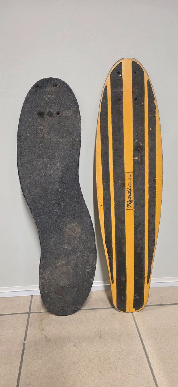Skateboards: 2 Vintage Radical Skateboards – Usato da Zürich venduto da spin23 1